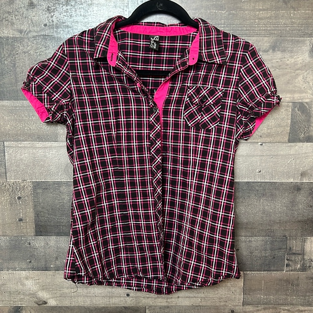 Fun Pink and Black Plaid Empire Button Down Short Sleeve Shirt - Picture 1 of 7